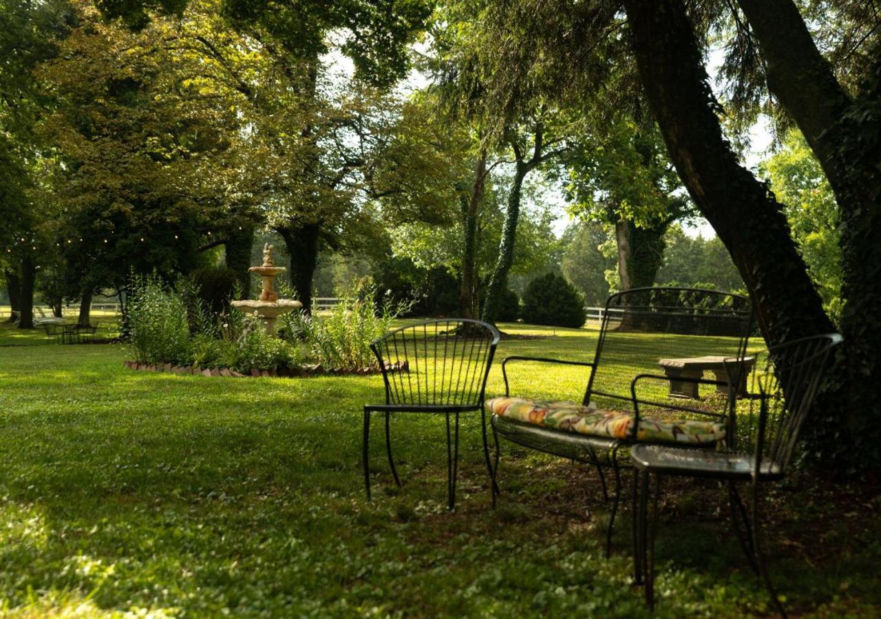 Prospect Hill Inn & Restaurant Zion Crossroads Экстерьер фото