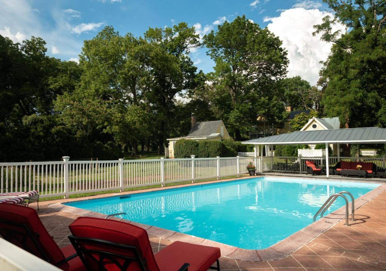Prospect Hill Inn & Restaurant Zion Crossroads Экстерьер фото