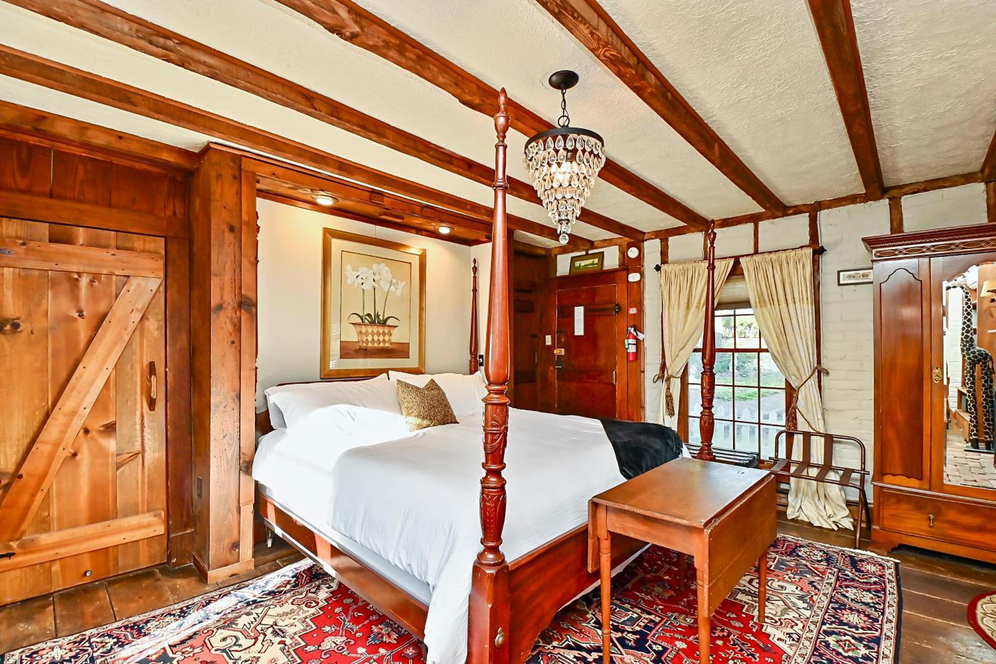 Prospect Hill Inn & Restaurant Zion Crossroads Экстерьер фото