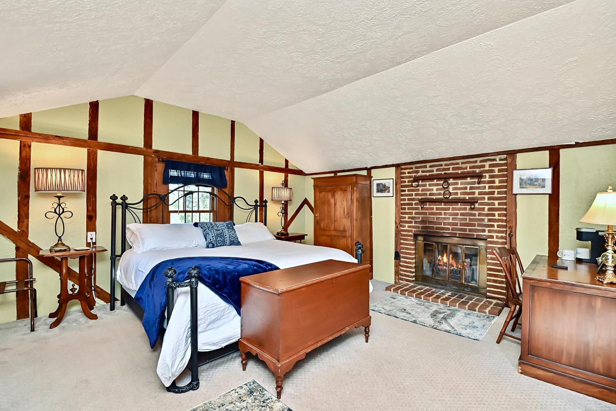Prospect Hill Inn & Restaurant Zion Crossroads Экстерьер фото