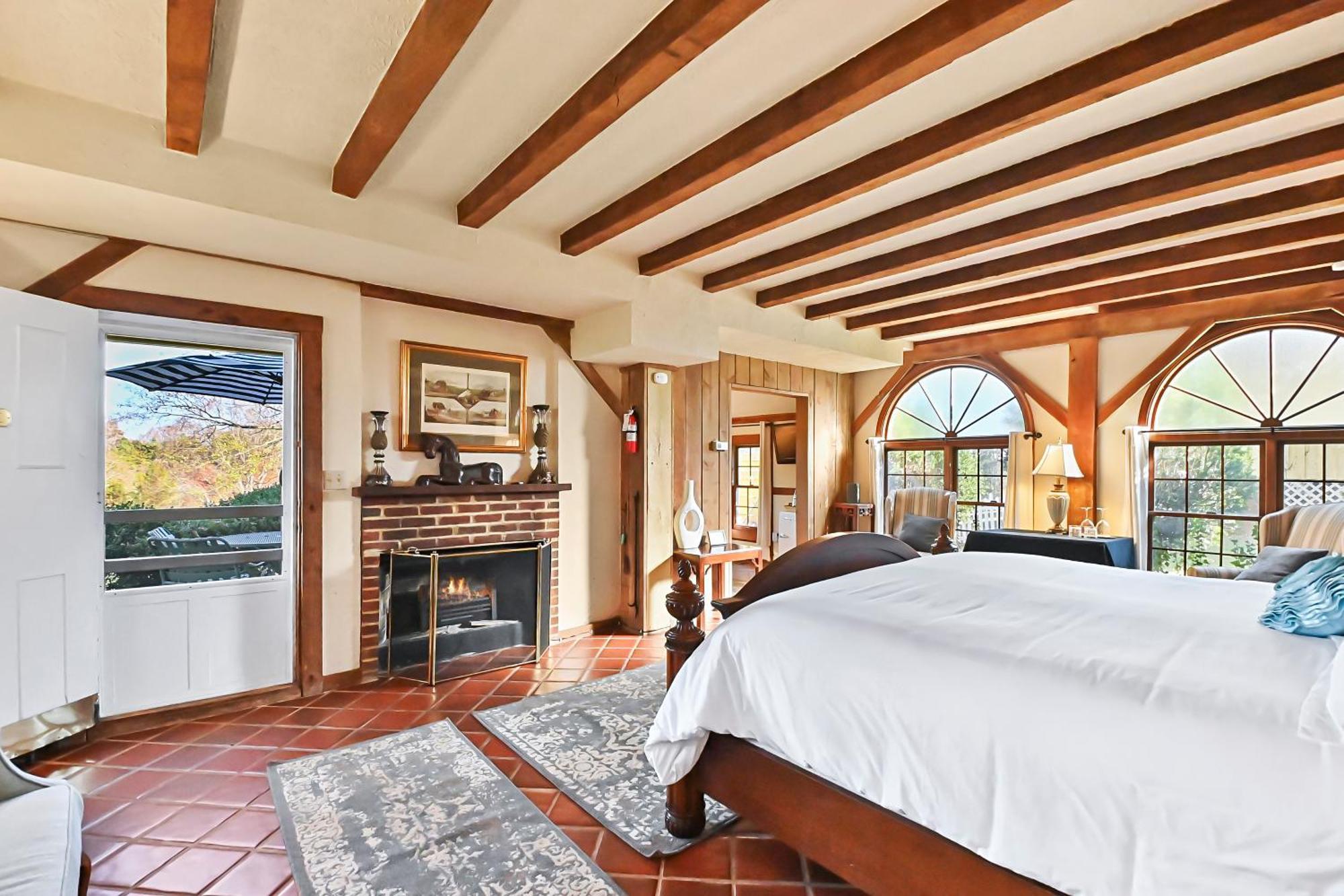 Prospect Hill Inn & Restaurant Zion Crossroads Экстерьер фото